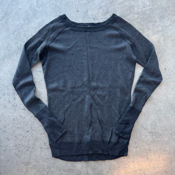 Lululemon Classic Long Sleeve Minimalist Dark Grey Crew Sweater Small 6 - Picture 2 of 4